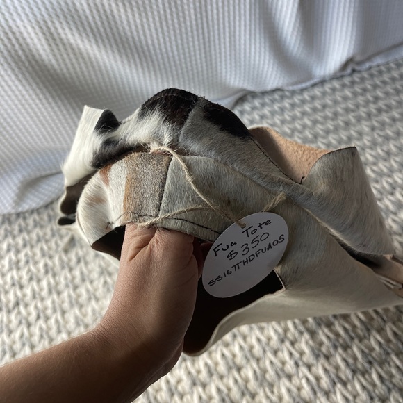 Beautiful Suede Hobo / Tote Bag - Picture 6 of 10